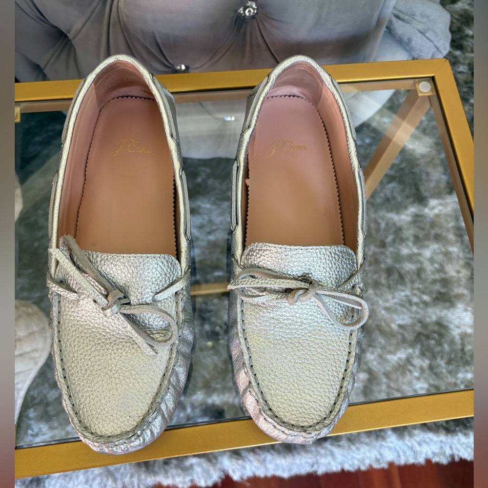 J. CREW SILVER METALLIC DRIVING MOCCASIN